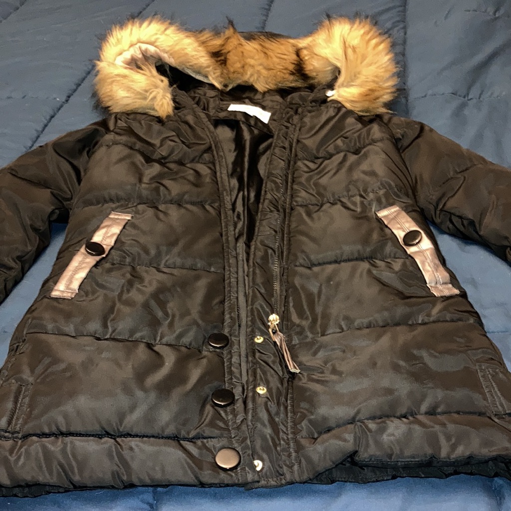 Nwot Winter Coat Size Medium Nwot